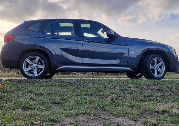 BMW X1 cena 39999 przebieg: 244000, rok produkcji 2011 z Szlichtyngowa małe 529